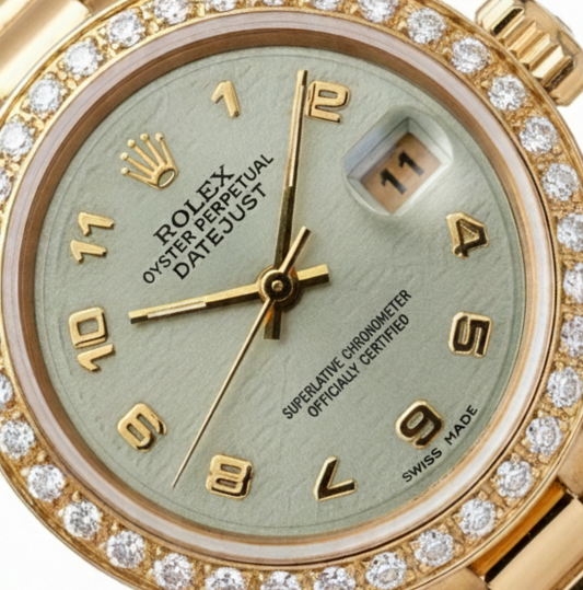 Gelbgold Rolex Datejust Präsidentenstil Uhr mit Diamantlünette und arabischem Zifferblatt