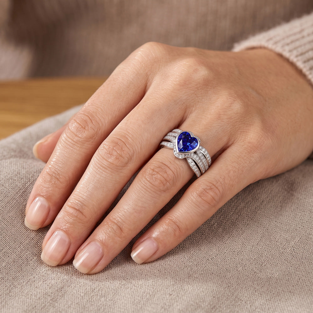 Gold-Natürlicher Diamant ( nicht im Labor gezüchtet )-Saphir-Ring mit Ummantelung 4,50 Karat Lünette & Pavé-Set
