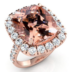 Großer Kissen Morganit 12,50 Karat Mit Aus der Erde Abgebauter Natürlicher Diamanten Ring Rosé Gold 14K
