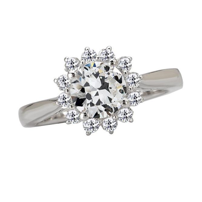 Halo Ring Old Cut Natürliche Diamond Flower Style Konischer Schaft 4,50 Karat