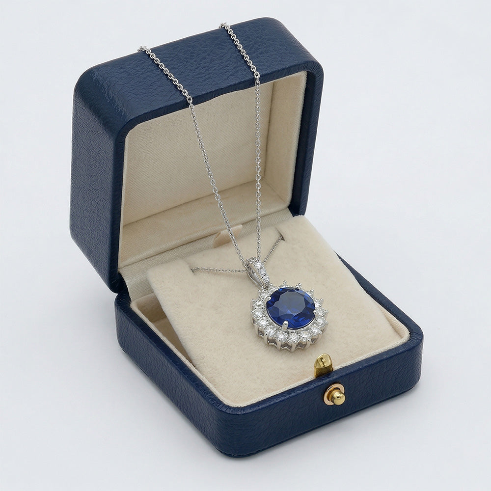 Halskette mit blauem Saphir und Aus der Erde Abgebauter Natürlicher Diamanten 8.40 Karat Weißgold 14K