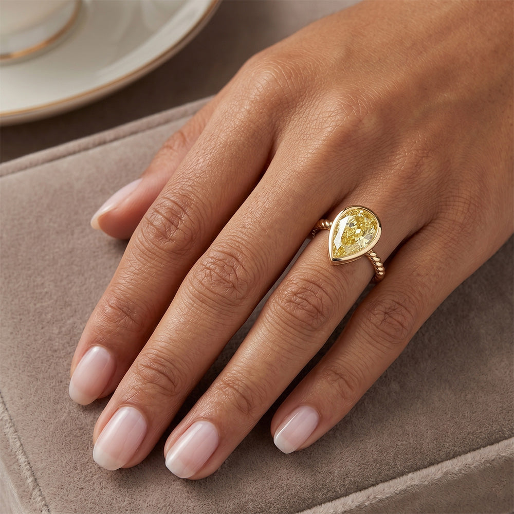 Handgefertigter Gelber Kanarienvogel-Diamant Statement-Ring 2,25