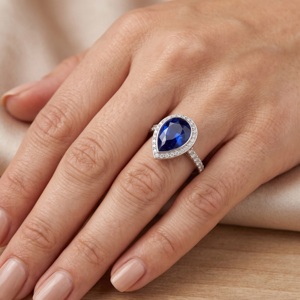 Handgefertigter Royalblauer Saphir Schmuckstein-Ring 3,50 Karat