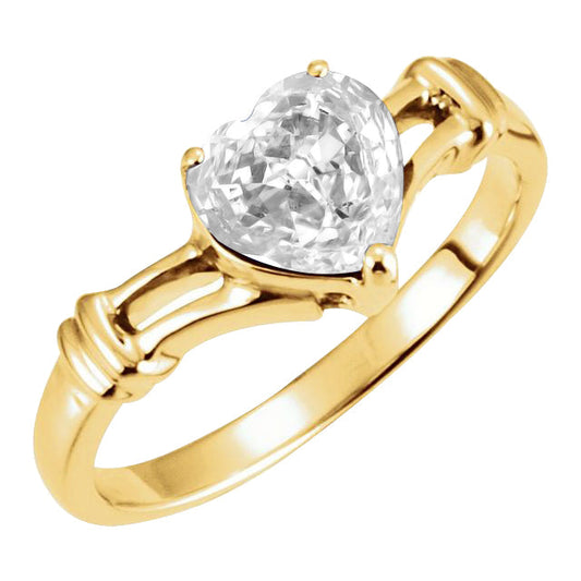 Edler Diamant Herzform Solitär-Verlobungsring in 14 Karat Gelbgold – Hauptansicht