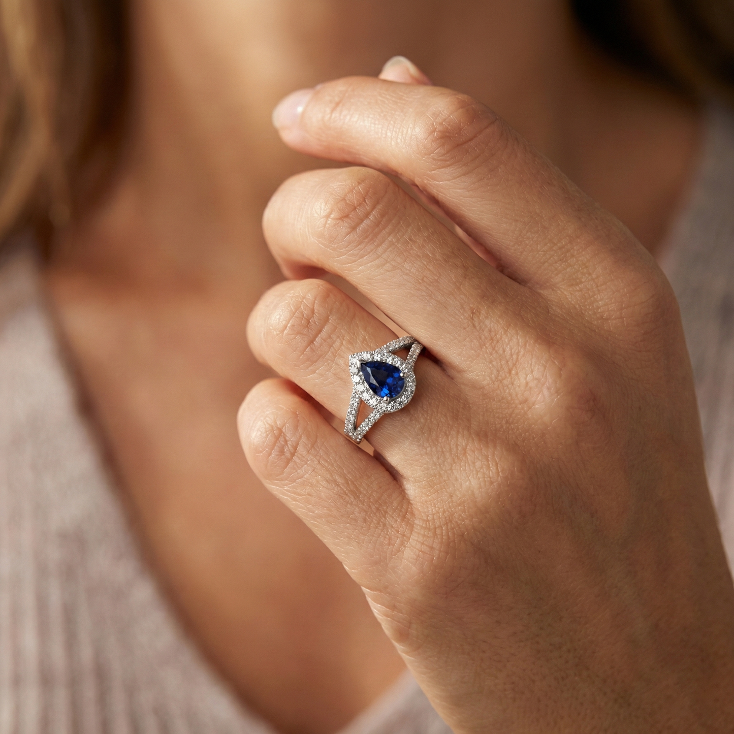 Hochzeit Halo Ring Birne Ceylon Saphir Doppelschaft 2,50 Karat