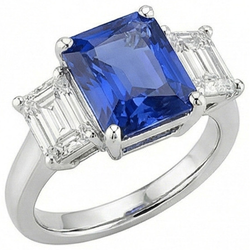 Jubiläums-Saphirring 5 Karat 3 Stein Smaragd Natürlicher Diamant ( nicht im Labor gezüchtet )en Schmuck
