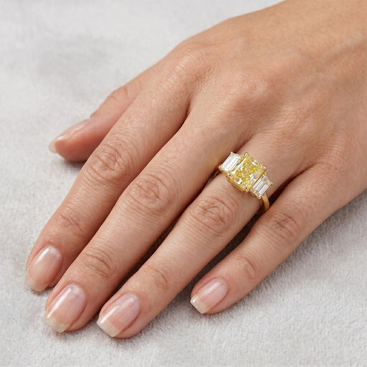 Kanariengelber Diamant VVS Reinheit Statement-Ring 3,25 Karat in