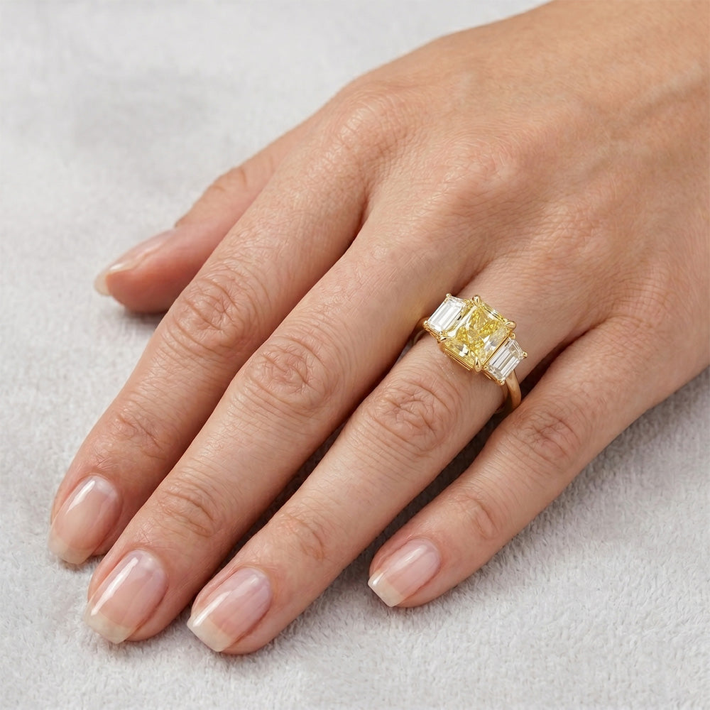 Kanariengelber Diamant VVS Reinheit Statement-Ring 3,25 Karat in
