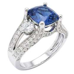 Kissen und runder Schliff 5.40 ct Ring mit Saphir und Aus der Erde Abgebauter Natürlicher Diamanten aus Sri Lanka