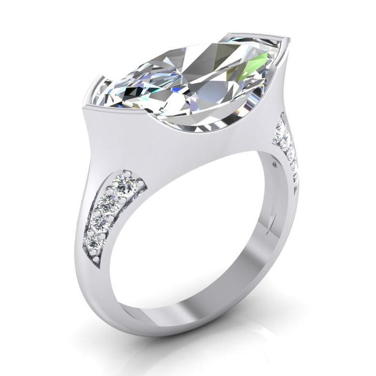 Marquise Old Cut Echt Diamant-Verlobungsring mit V-Krapfen. 5.75 Karat