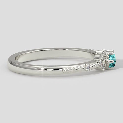 Milgrain-Ring mit Paraiba-Turmalin und Diamanten