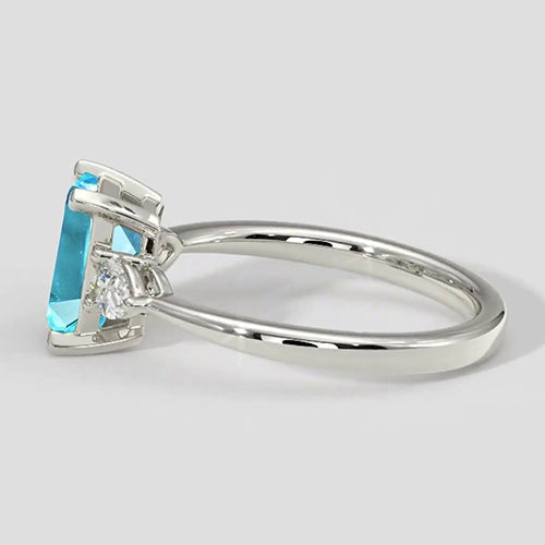 Moderner Paraiba Turmalin Ring Smaragdschliff