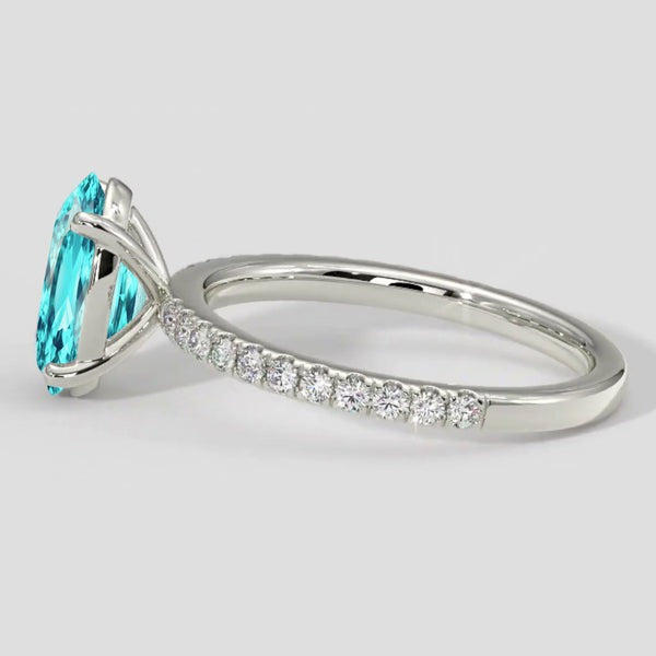 Natürlicher Paraiba-Turmalin-Ring im Ovalschliff