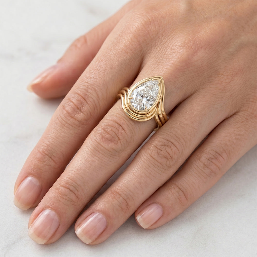 Naturreiner Tropfen-Schliff Brillant Einzelstein-Ring – 2,50
