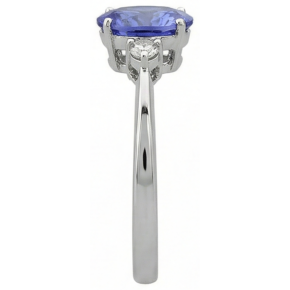echter oval diamant 1.95Karat ring auf Weiß