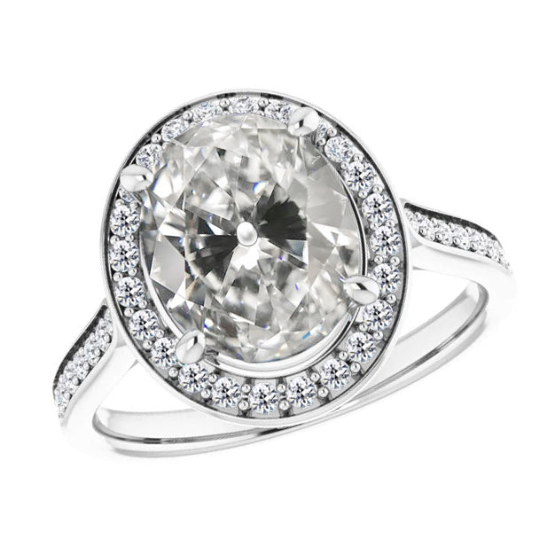 Edler Diamant Antik-Kissen-Schliff Solitär mit Seitensteinen in 14K Weißgold – Hauptansicht