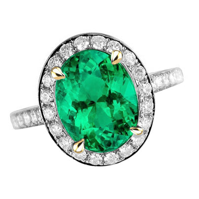 Oval Kolumbianischer Smaragd Ring in 14K Gelbgold – Hauptansicht