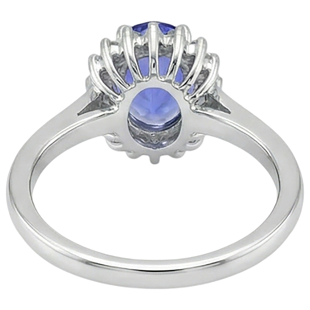 Ovaler Tansanit Ring mit Aus der Erde Abgebauter Natürlicher Diamanten 9 Karat Neugold Weiß 14K