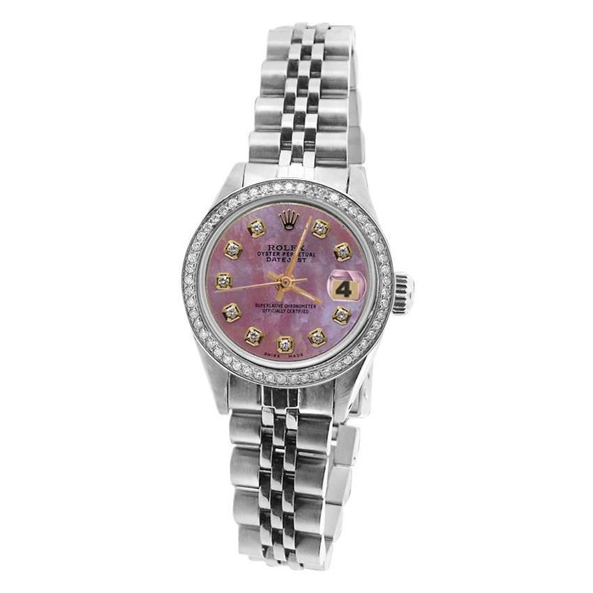 Perpetual Rolex Date Just, burgunderfarbenes Zifferblatt, Lünette, Edelstahl, Jubilee-Damenuhr