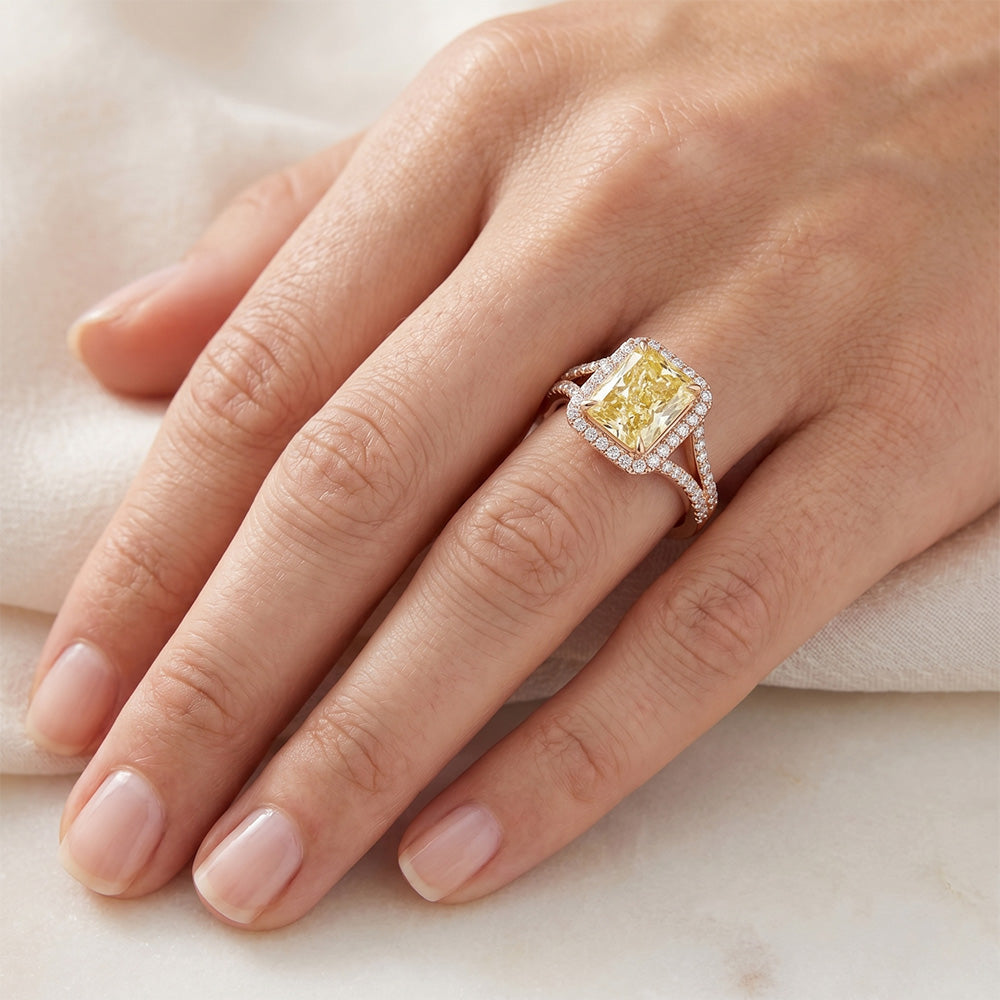 Premium VVS Kanariengelber Diamant Halo-Fassung Ring – 2 Karat