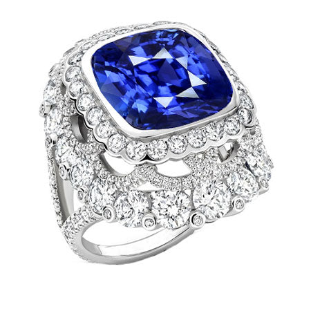 Brillantschliff Royalblauer Saphir Ring in 14 Karat Weißgold – Hauptansicht