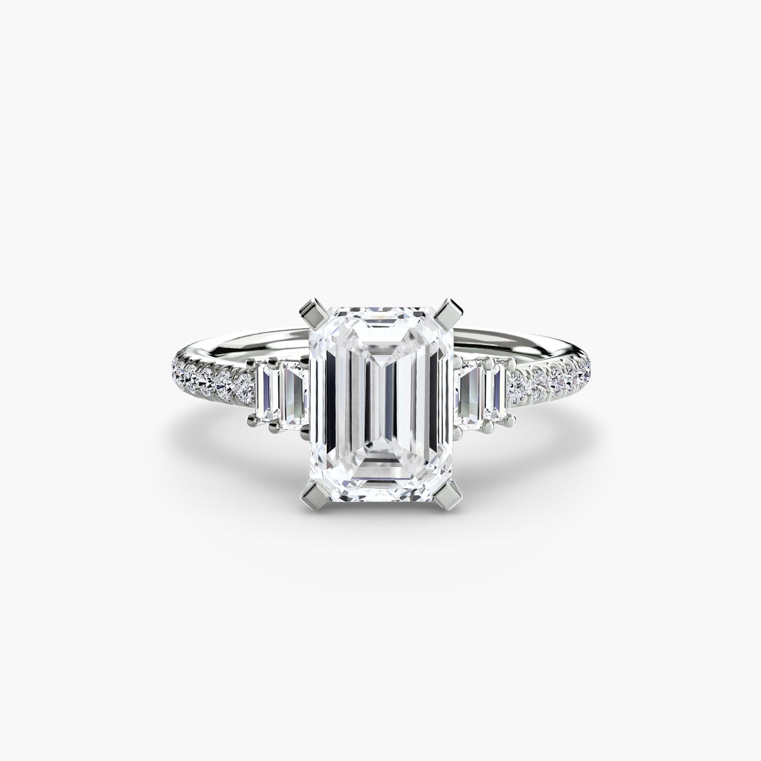 Brillantschliff Edelstein Ring in Gold – Rückansicht