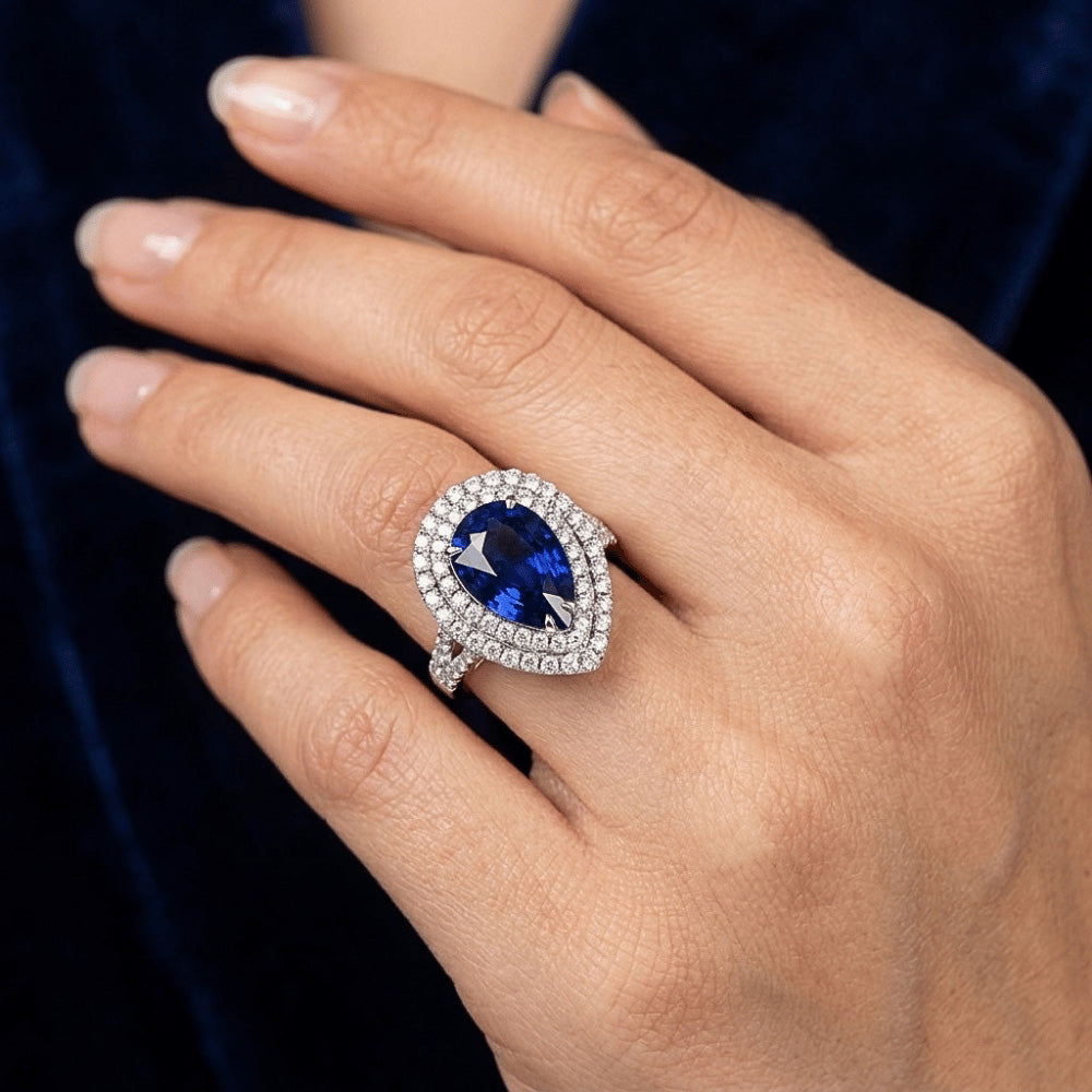 Riesiger Saphir-Doppel-Halo-Ring