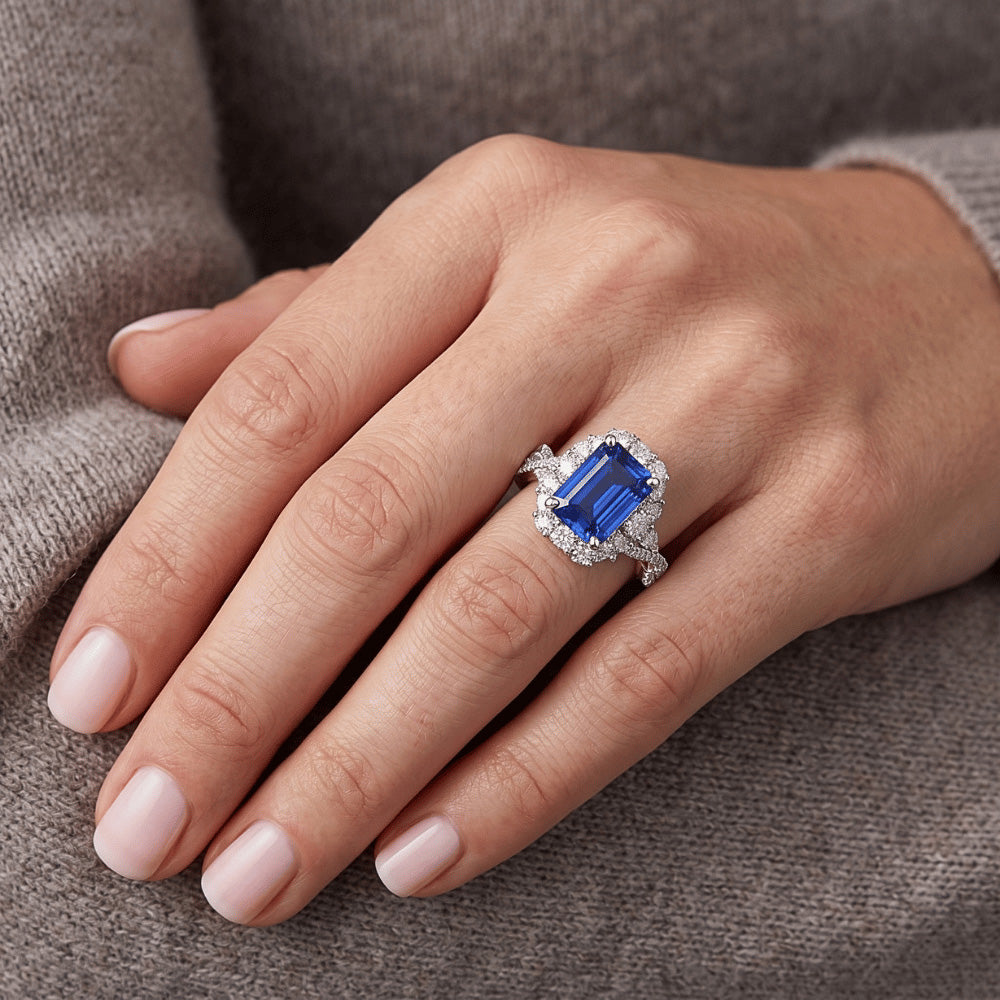 Ring im Blumenstil Smaragd Sri Lanka Saphir & Aus der Erde Abgebauter Natürlicher Diamant 5 Karat