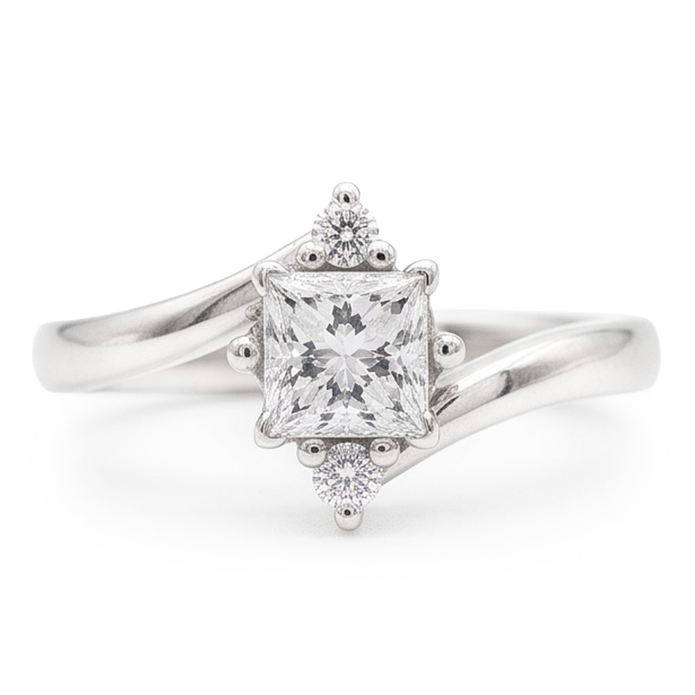 Ring mit 3 Steinen Prinzessin und Echt Aus der Erde Abgebauter Natürlicher Diamanten im Rundschliff 2,20 Karat Weißgold
