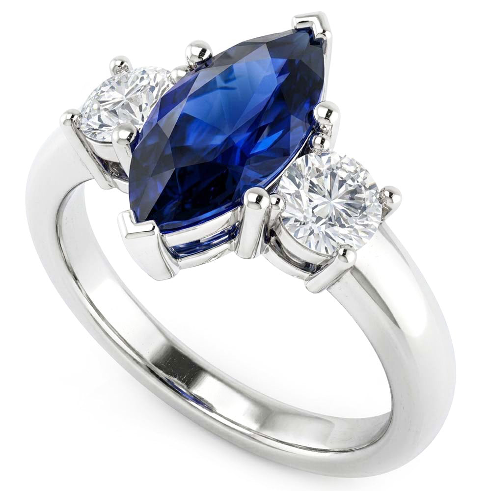 Ring mit Saphir und Aus der Erde Abgebauter Natürlicher Diamanten im Marquise-Schliff, 2.50 ct, Weißgold