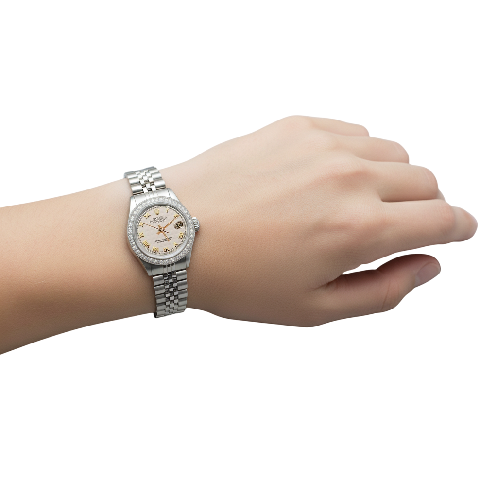 Rolex-Damenuhr mit weißem römischem Zifferblatt, Datum und Diamantarmband P1