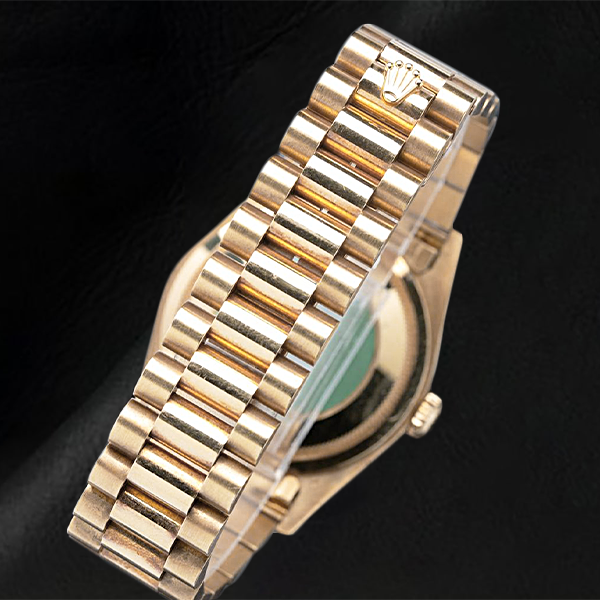 Rolex Yellow Gold mit Edelstein – Seitenansicht