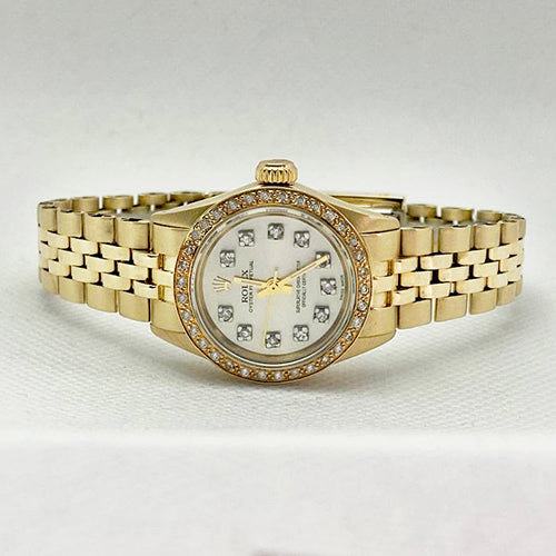 Rolex Oyster Uhr mit Perlmutt-Zifferblatt und Diamanten, Gelbgold-Jubilee-Armband