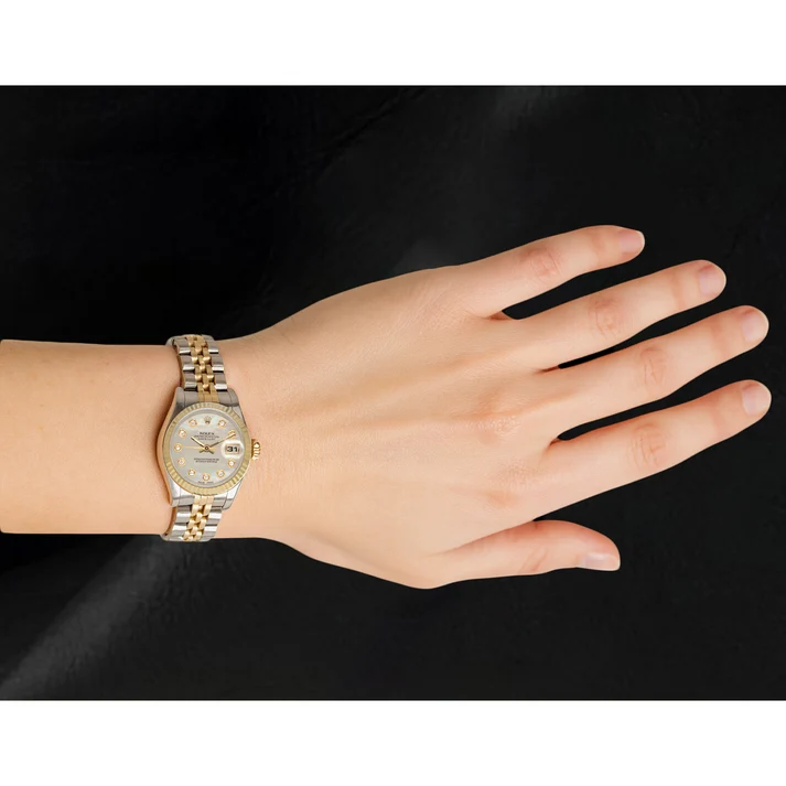 Rolex 26 mm Uhr Jahr 2002 Weißes Perlmutt-Diamantzifferblatt