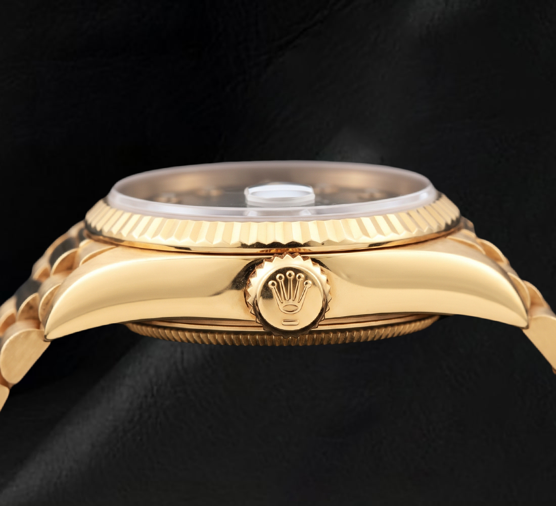 Rolex 26 mm Datejust 69178 Uhr aus 18 Karat Gold mit schwarzem Perlmutt-Diamantzifferblatt