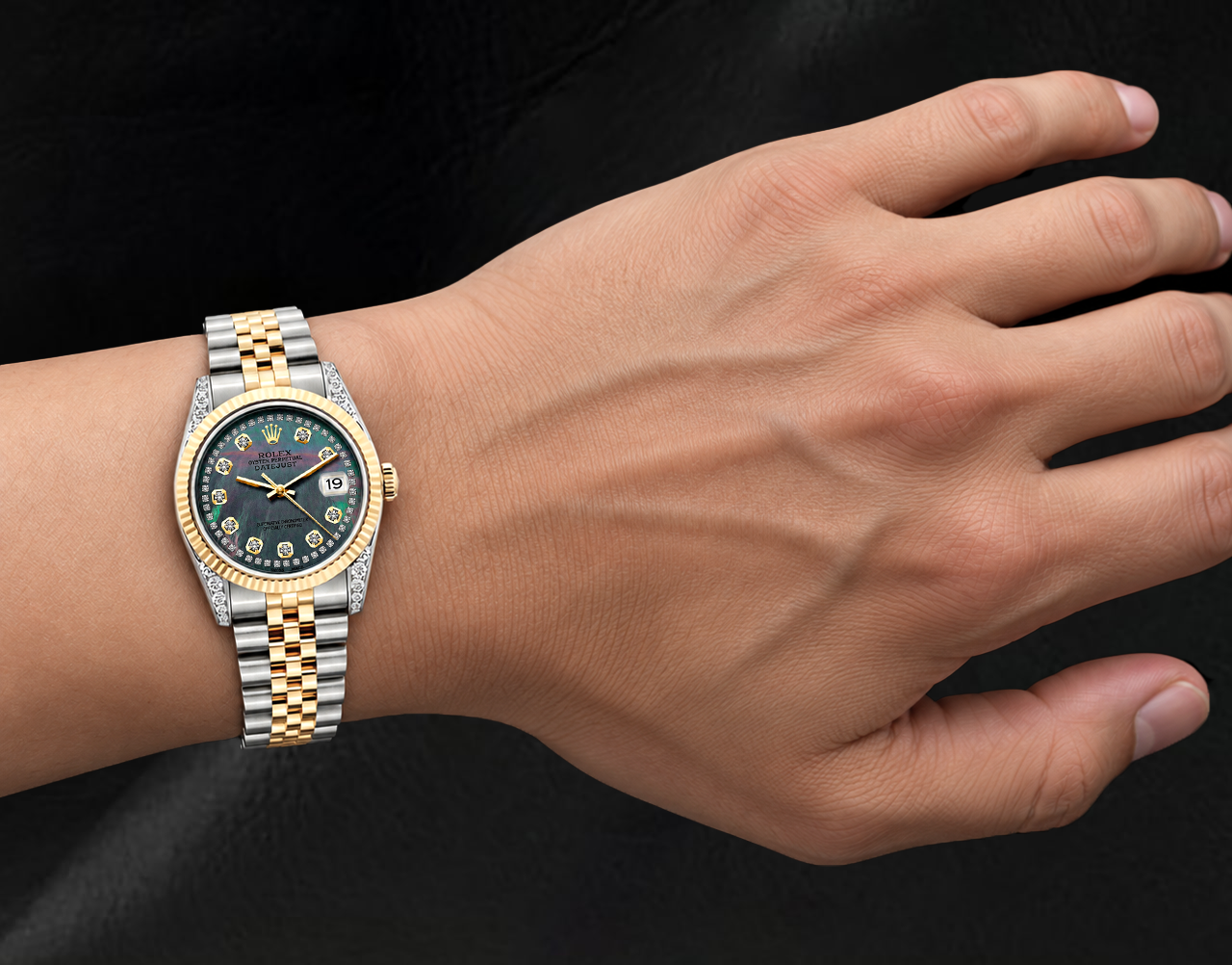Rolex 36 mm 16013 Datejust Schwarzes Perlmutt-Diamantzifferblatt Geriffelte Lünette Bicolor Uhr