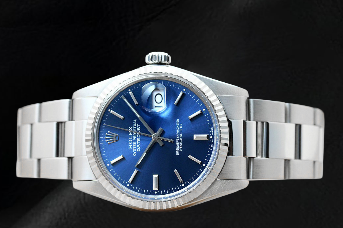 Rolex Datejust 36 mm Uhr aus Edelstahl mit geriffelter Lünette und blauem Zifferblatt mit Stabindizes