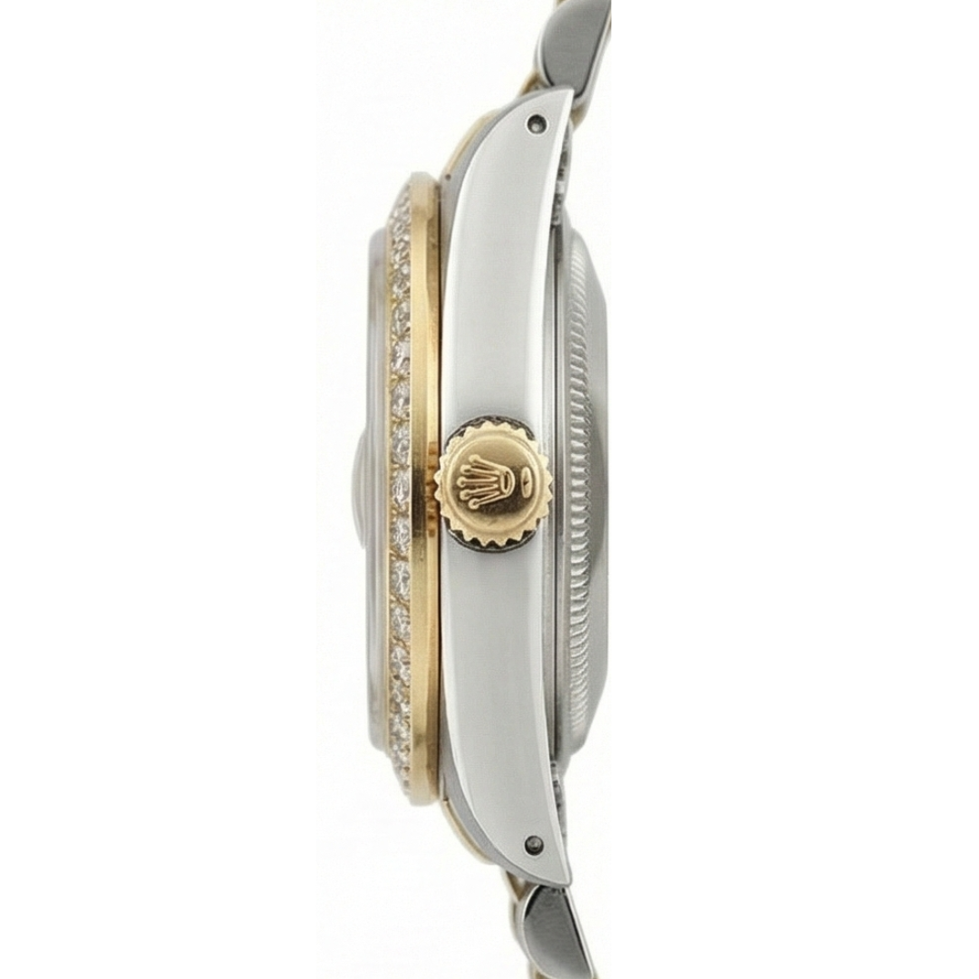 Rolex Date-Just für Damen, mit lachsfarbenem Zifferblatt und Diamantlünette