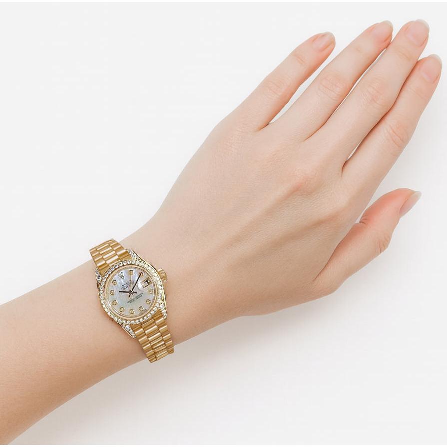 Rolex Datejust-Uhr Präsidentin aus Gelbgold mit Diamantlünette P1