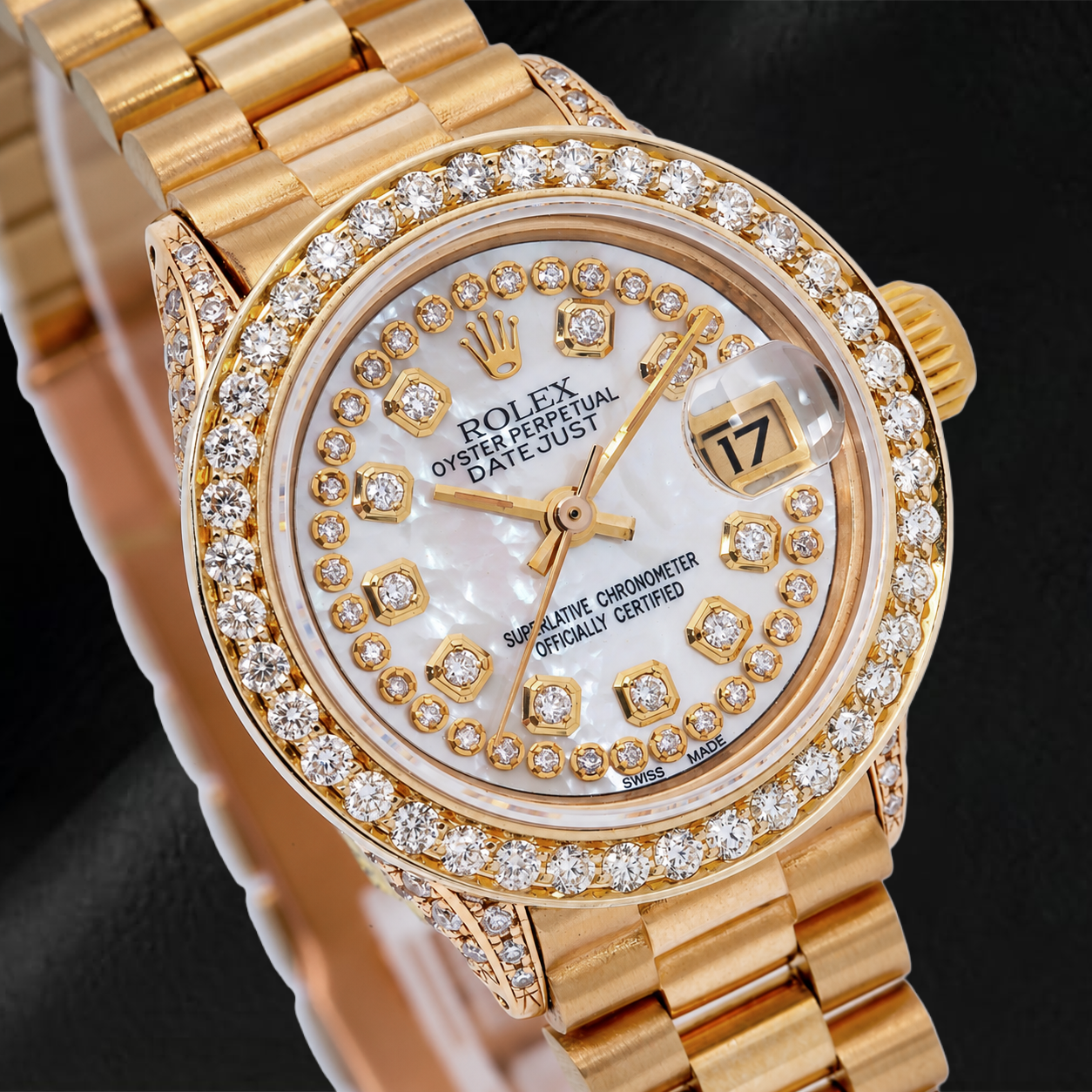 Rolex Datejust 69178 26 mm Uhr aus Gelbgold, weißes Perlmutt-Diamantzifferblatt mit Diamantkranz, President-Armband