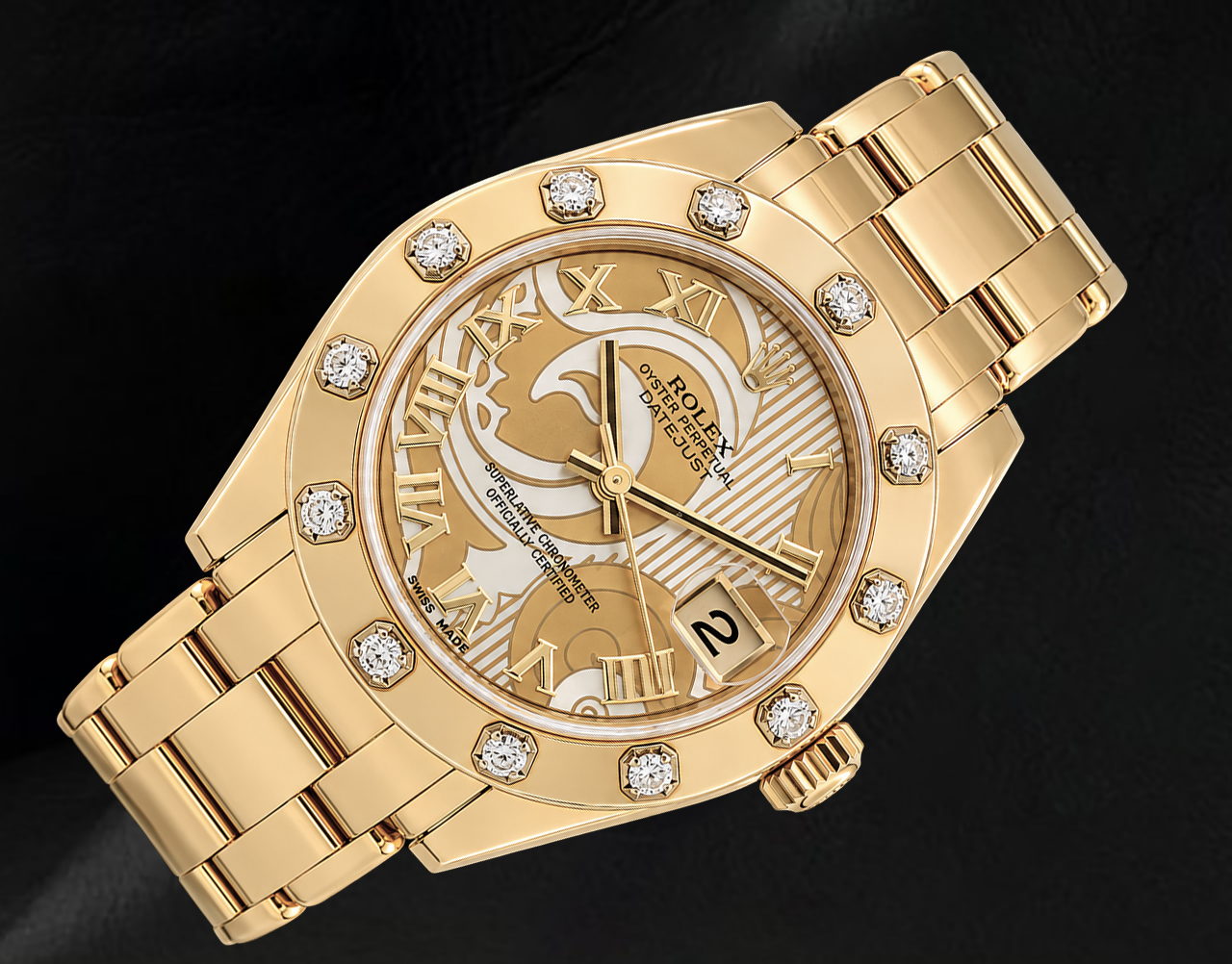 Rolex Datejust 81318 34 mm Uhr aus 18 Karat Gelbgold mit champagnerfarbenem Perlmutt-Zifferblatt und römischen Ziffern