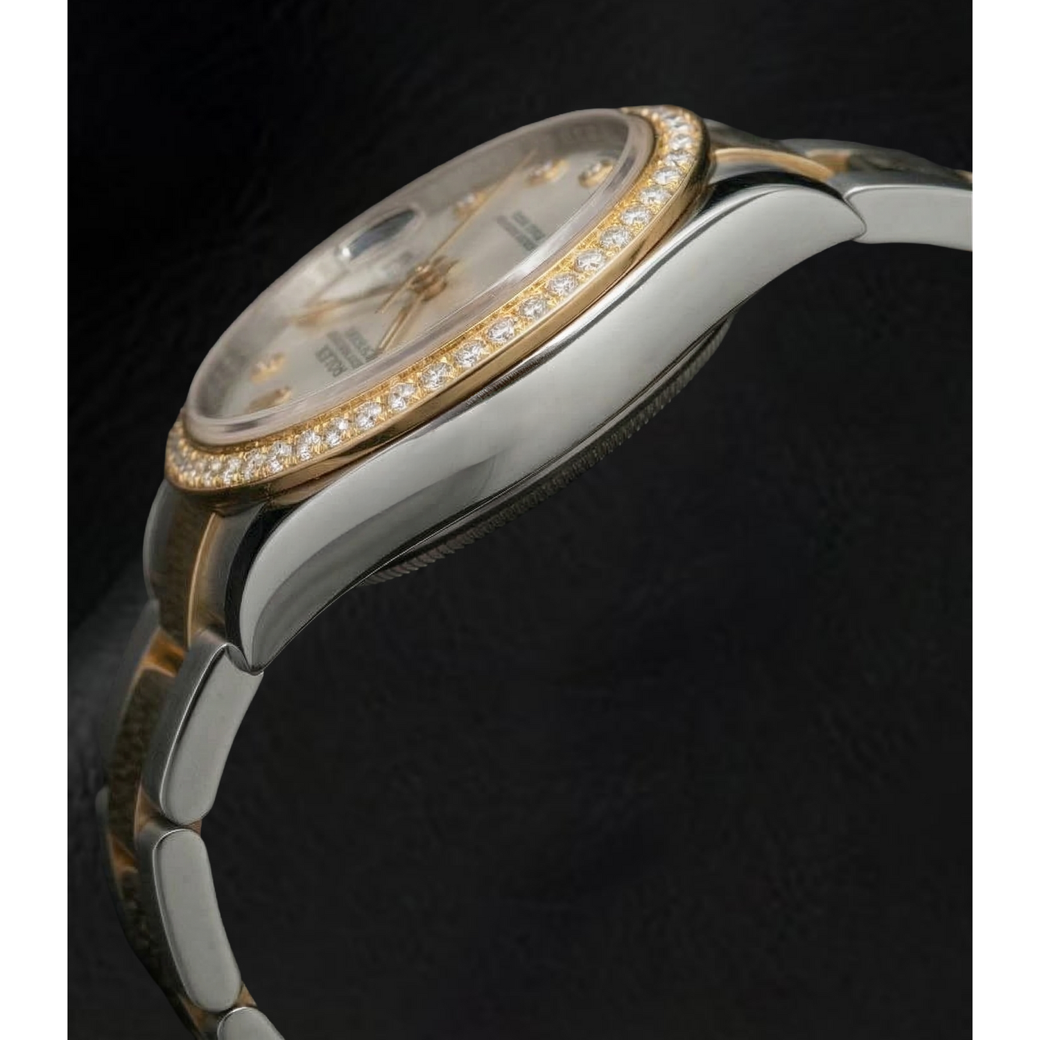 Rolex Datejust, Baujahr 2011, weißes Perlmuttzifferblatt mit Diamanten, Diamantlünette, 31 mm, zweifarbige Uhr