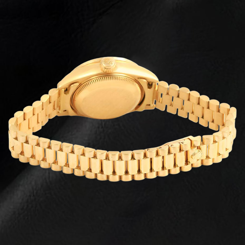 Rolex Datejust Jahr 2003 Weißes Perlmutt-Diamant-Zifferblatt 26 mm Gelbgold Damenuhr