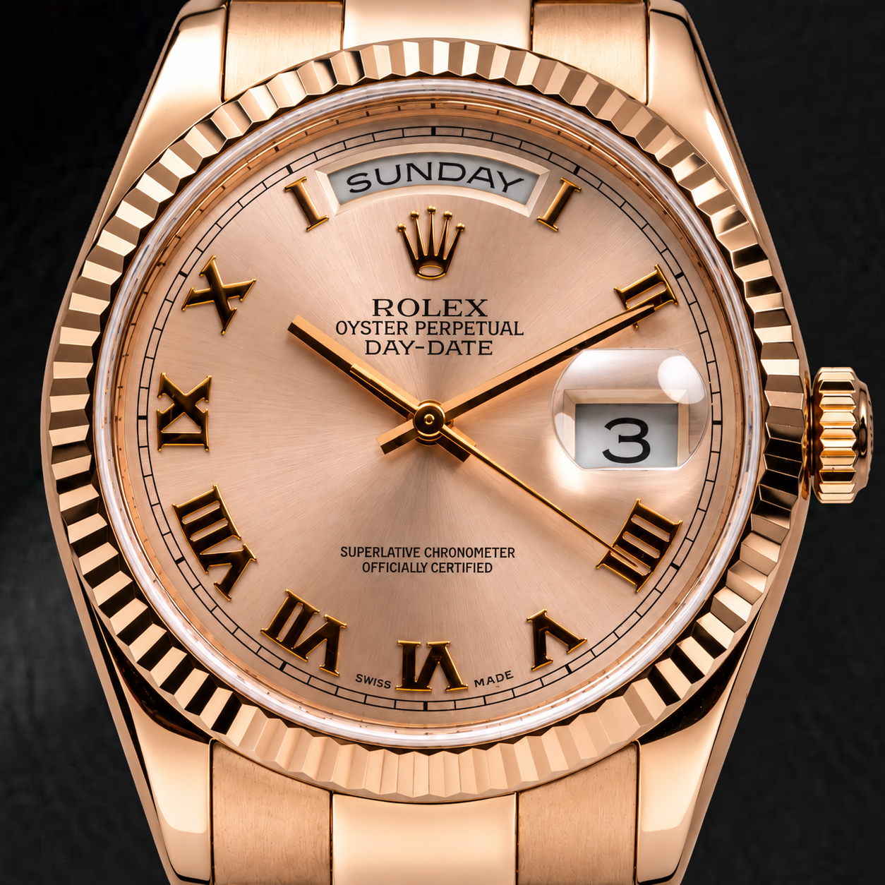 Rolex Day-Date 118235 36 mm römisches Sundust-Zifferblatt 18 Karat Roségold Oyster-Armband