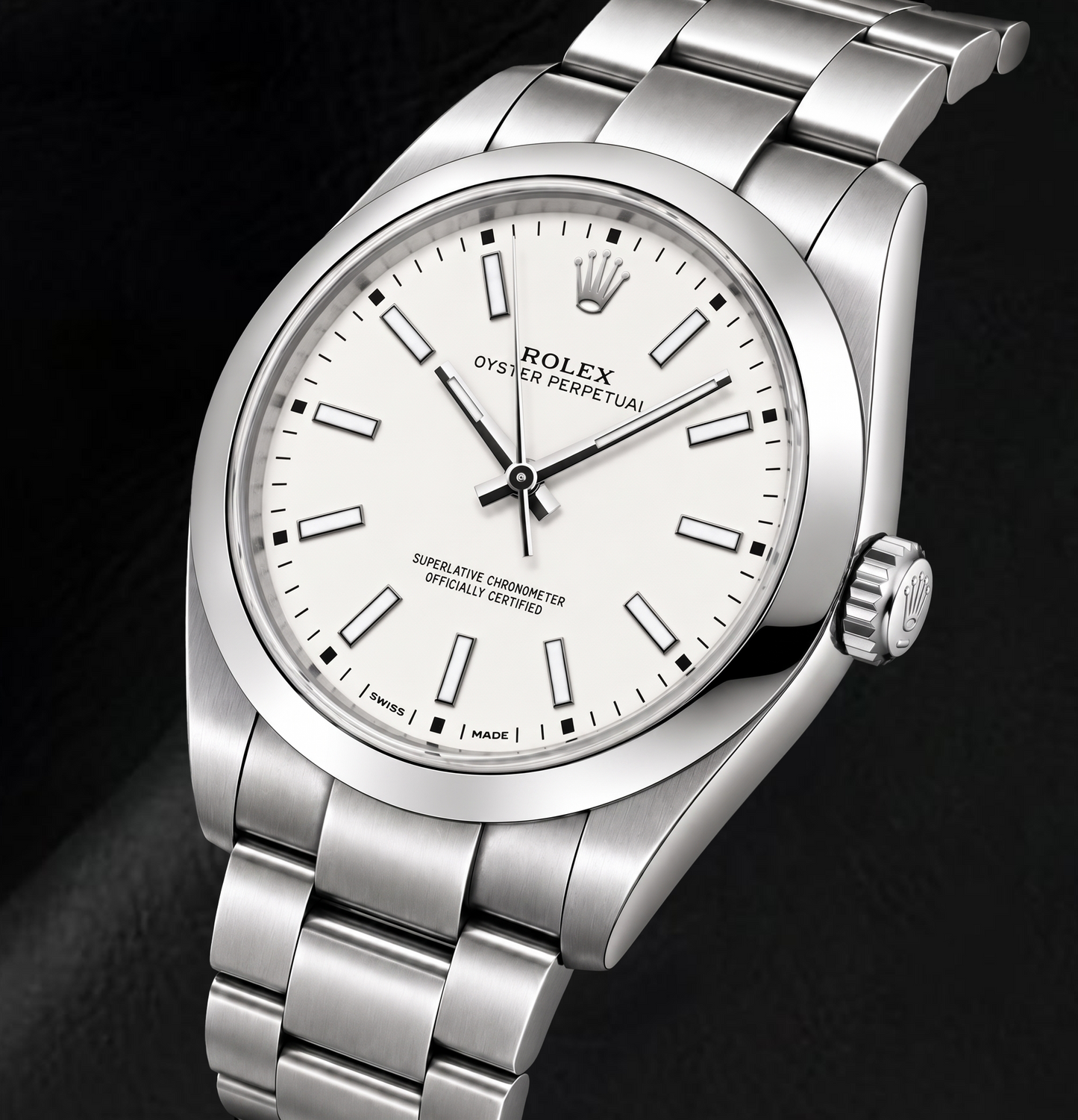 Rolex Oyster Perpetual 114300 39 mm Edelstahl-Uhr, weißes Zifferblatt mit leuchtenden Stabindizes