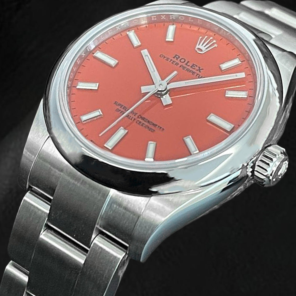 Rot leuchtende Rolex