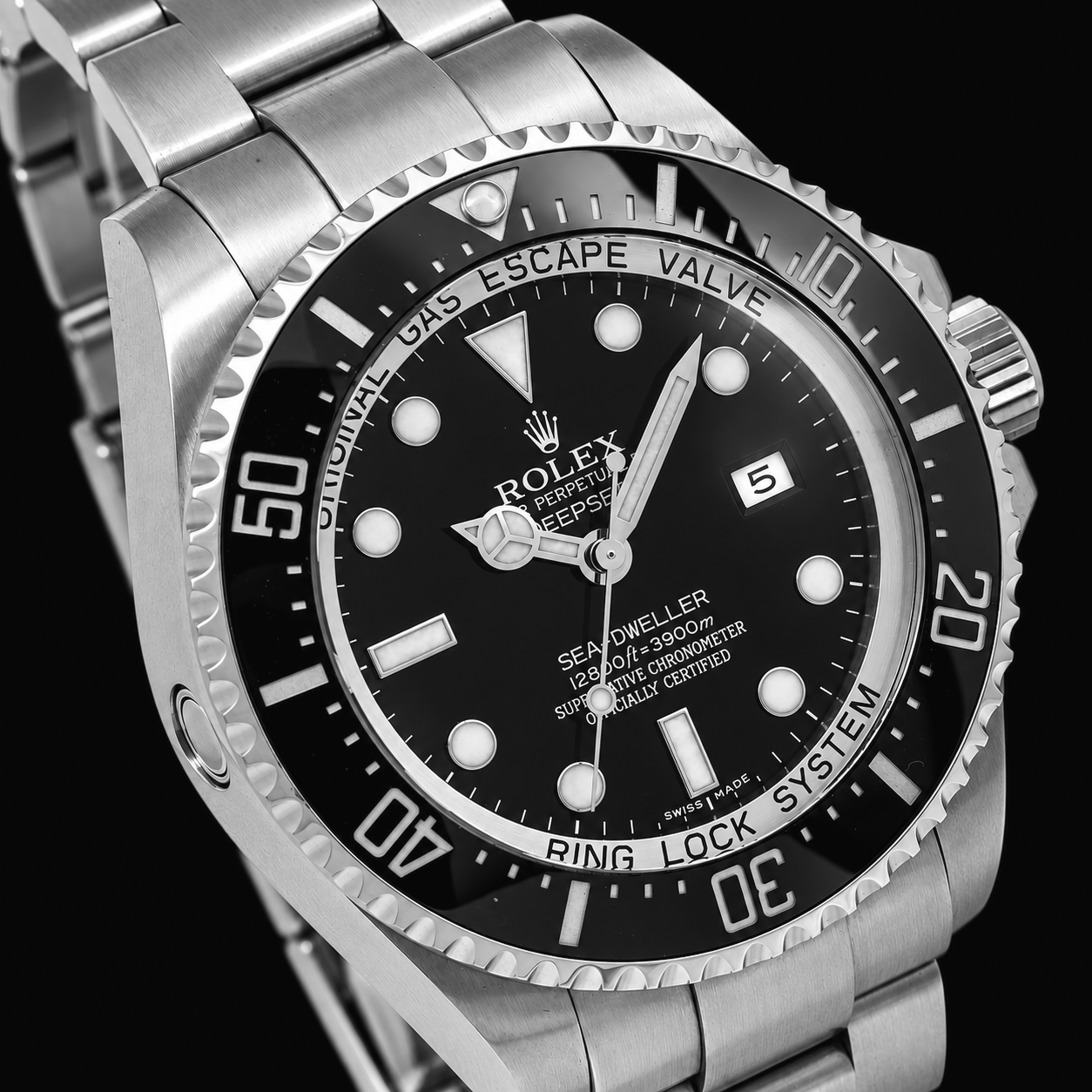 Rolex Sea-Dweller Deepsea 44 mm 116660 Uhr aus Edelstahl mit schwarzem Zifferblatt