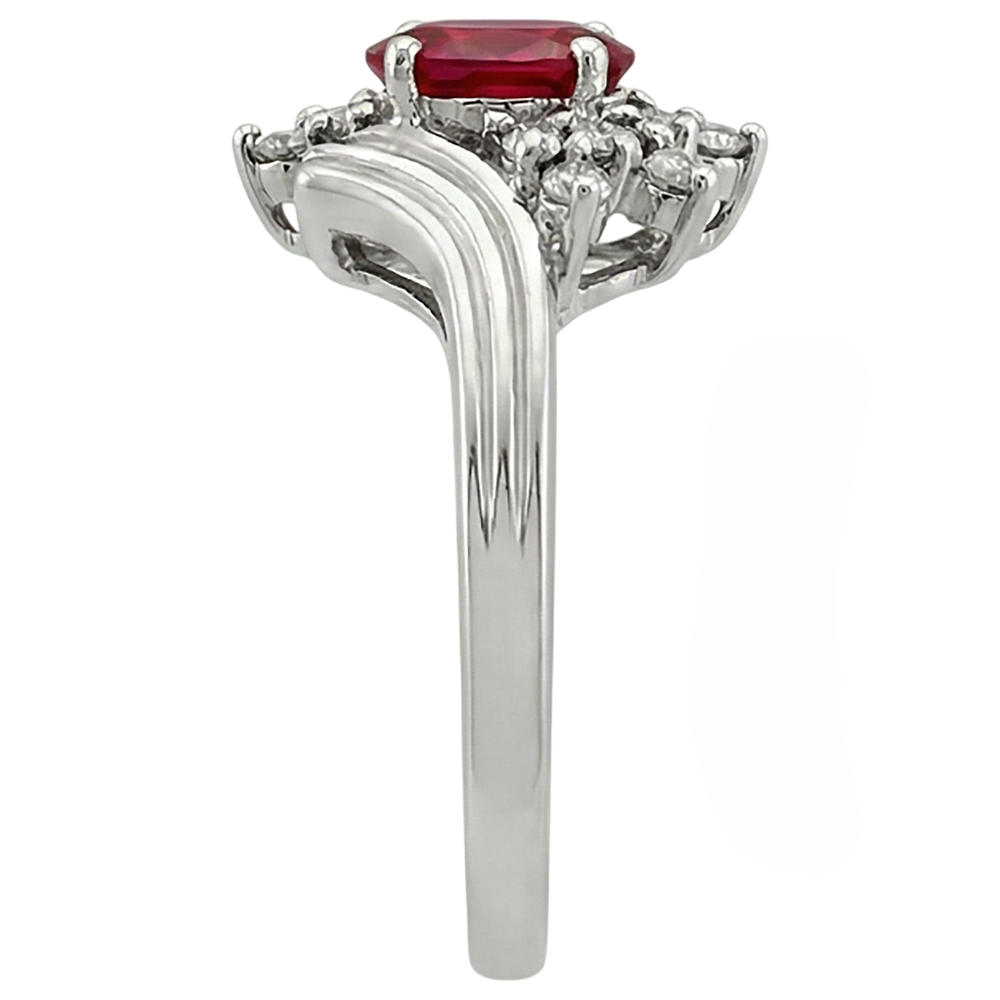 Roter Ovaler Rubin-Aus der Erde Abgebauter Natürlicher Diamant-Jubiläumsring Weißgold 14K 1.50 Ct