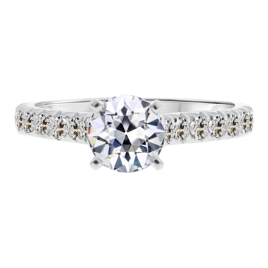 Antik-Kissen-Schliff Edler Diamant Ring in 14K Weißgold – Hauptansicht