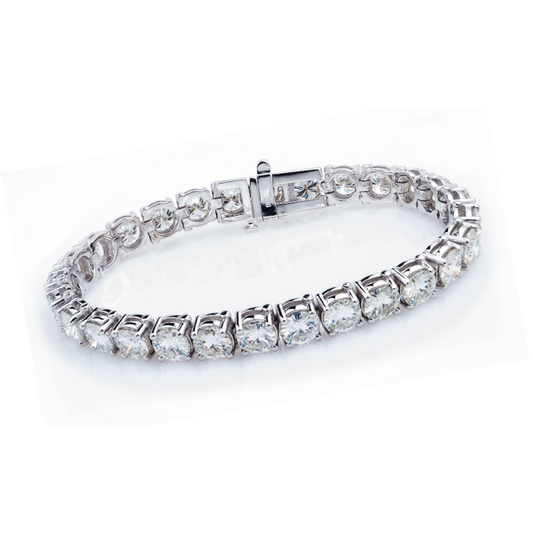 Brillantschliff Edler Diamant Ring in 14 Karat Weißgold – Frontansicht